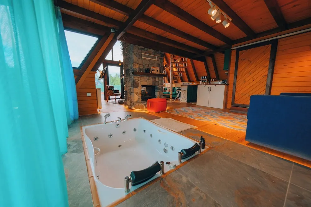 Deluxe Bungalov