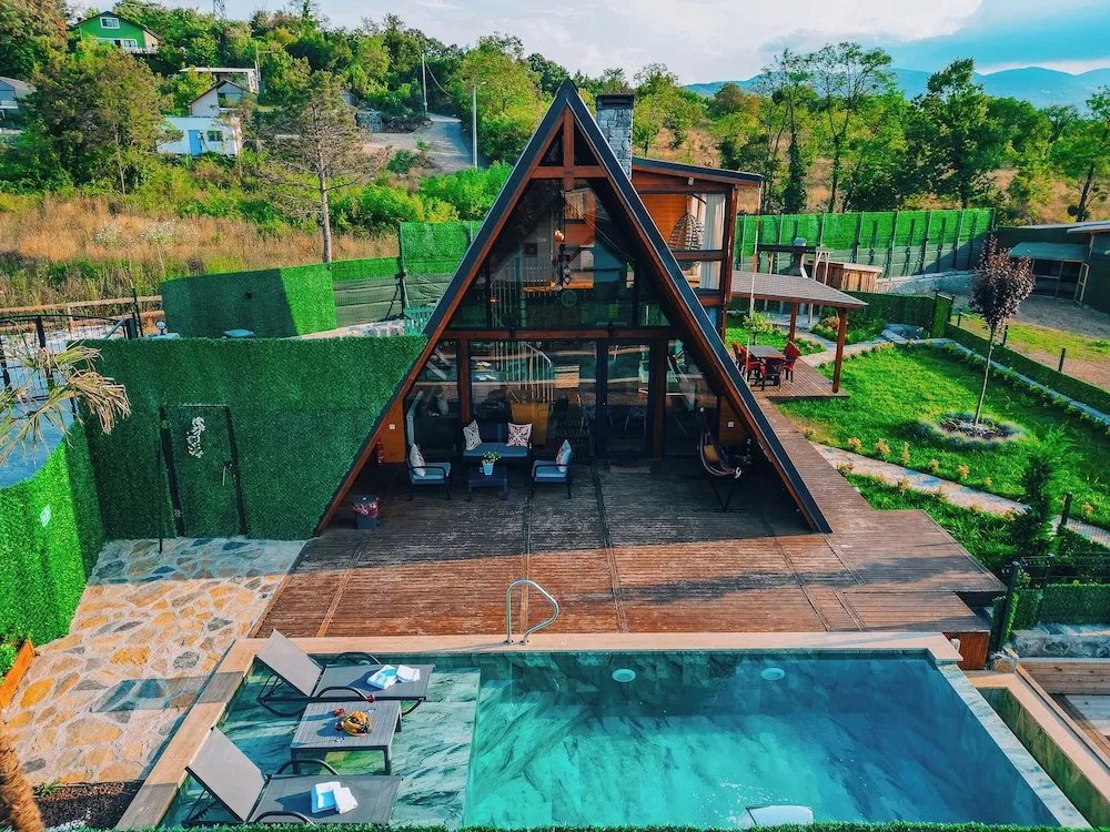 Deluxe Bungalov