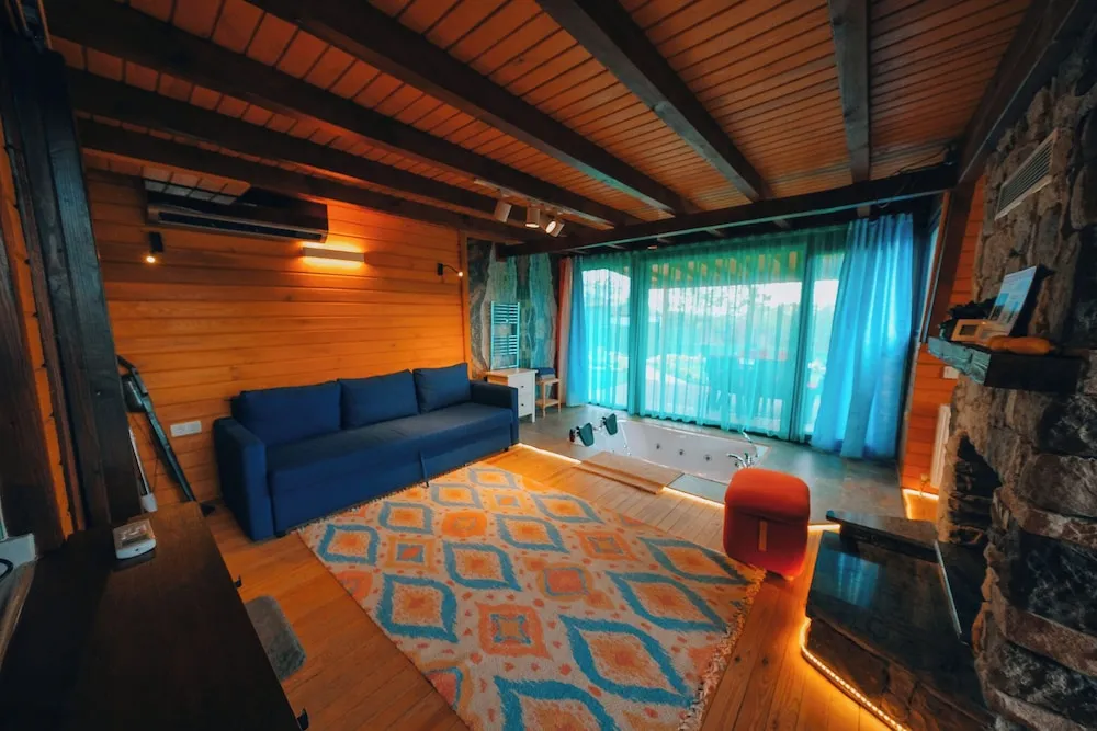 Deluxe Bungalov