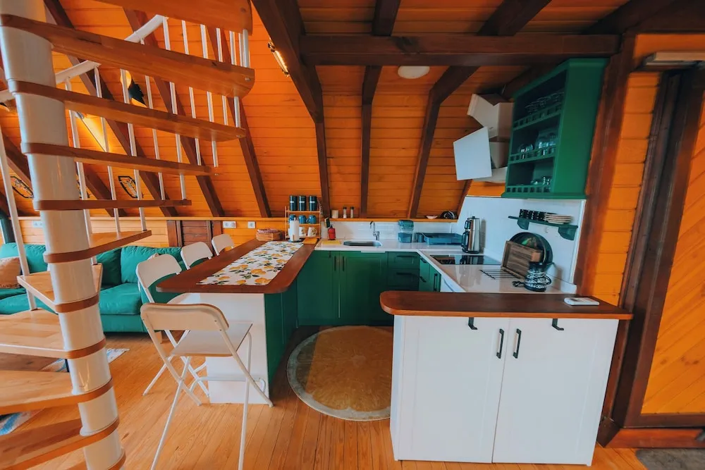 Deluxe Bungalov