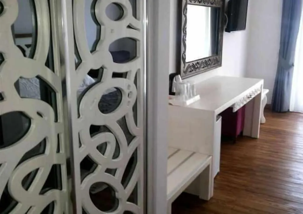 İki Ayrı Yataklı Oda