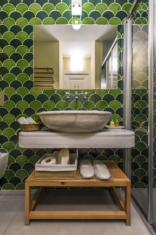 Deluxe Tek Büyük Yataklı Oda, Bahçe Manzaralı