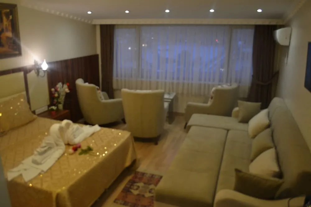 Deluxe Dört Kişilik Oda, 1 Yatak Odası, Sigara İçilmez, Şehir Manzaralı