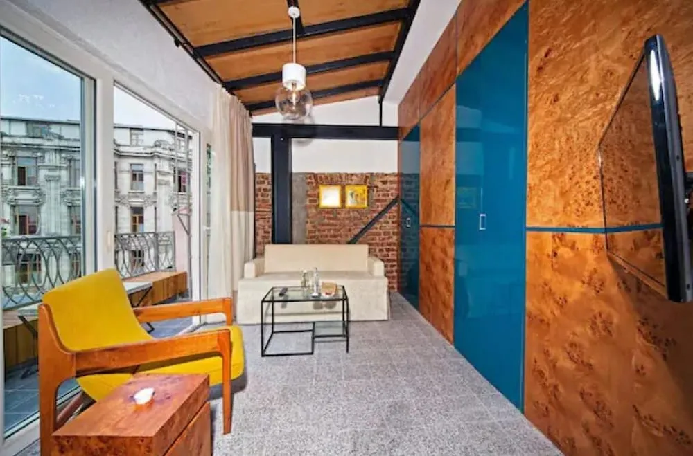 Desing Suite with Balcony