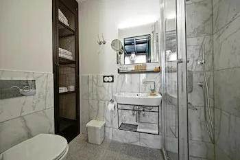 Raven Suites Taksim