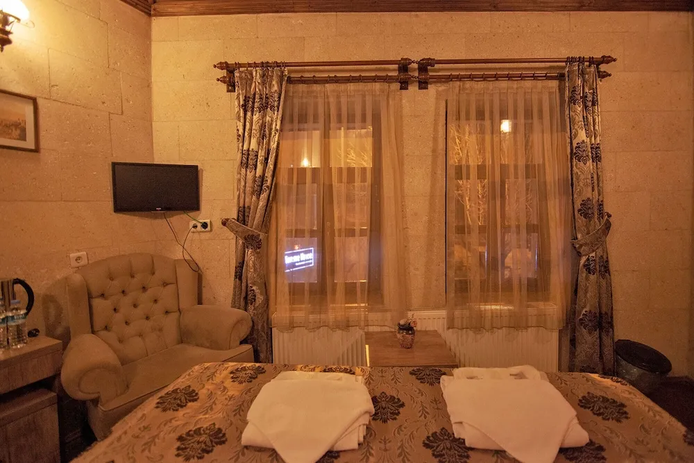 Deluxe Tek Büyük Yataklı Oda