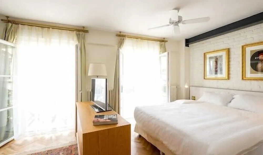 Deluxe Oda, Balkon