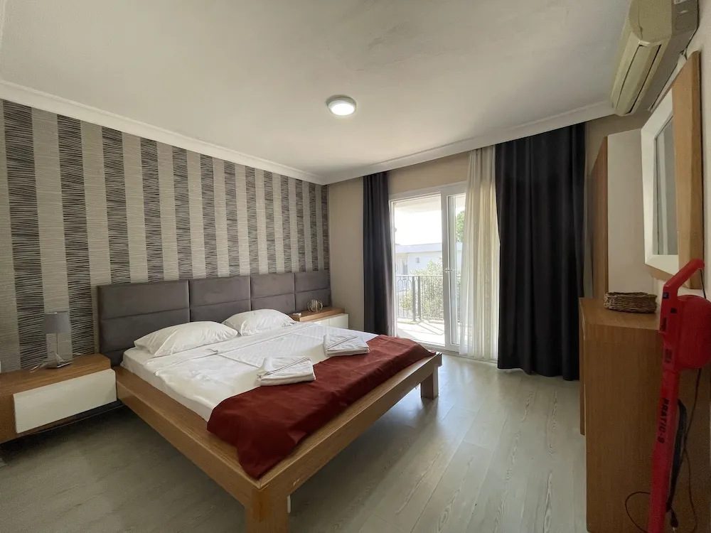 Comfort Dört Kişilik Oda