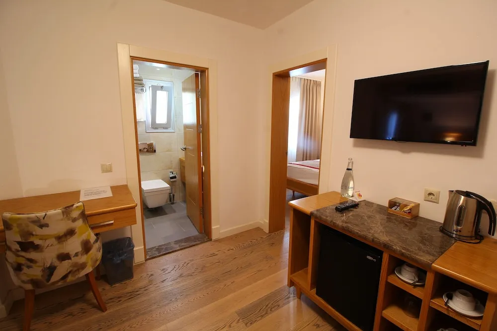 Deluxe Dört Kişilik Oda, 1 Yatak Odası