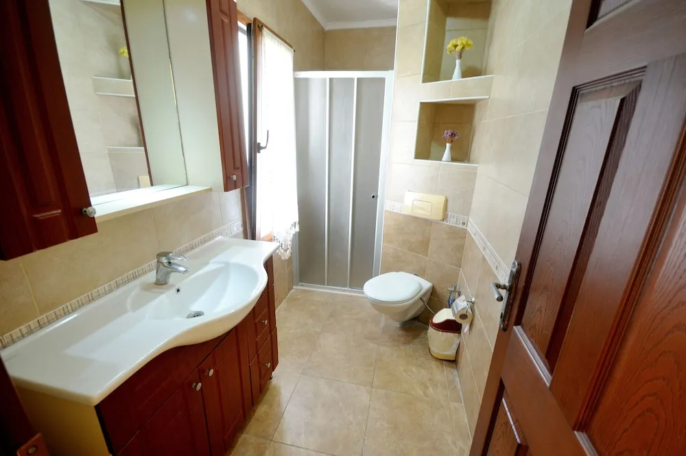 Economy Apart Daire, Kısmi Deniz Manzaralı