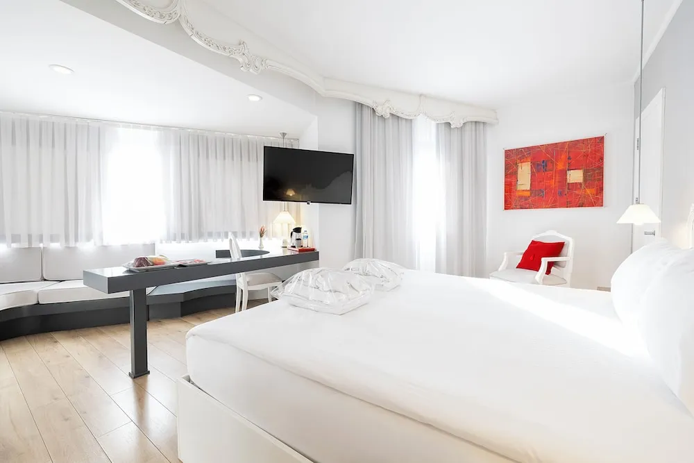 Deluxe Oda, 1 Çift Kişilik Yatak