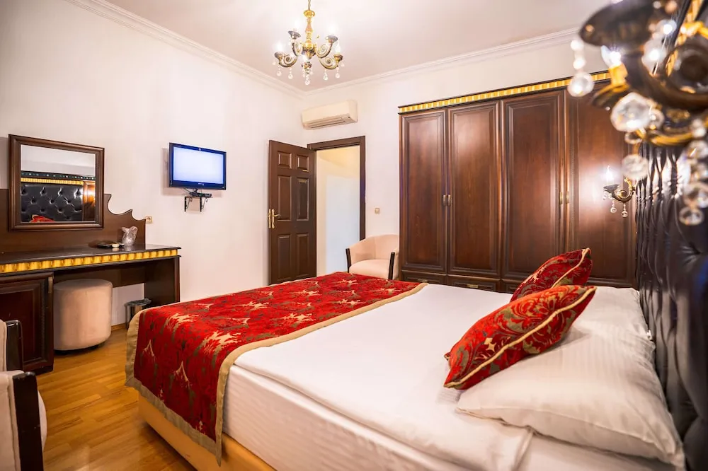 Deluxe Tek Büyük veya İki Ayrı Yataklı Oda