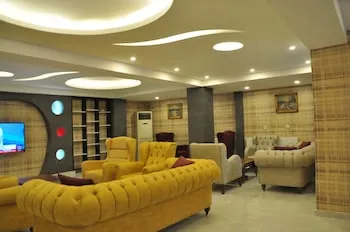 Madi Otel İzmir