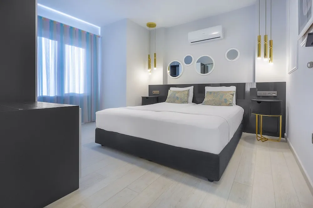 Superior Apartment (A Block)