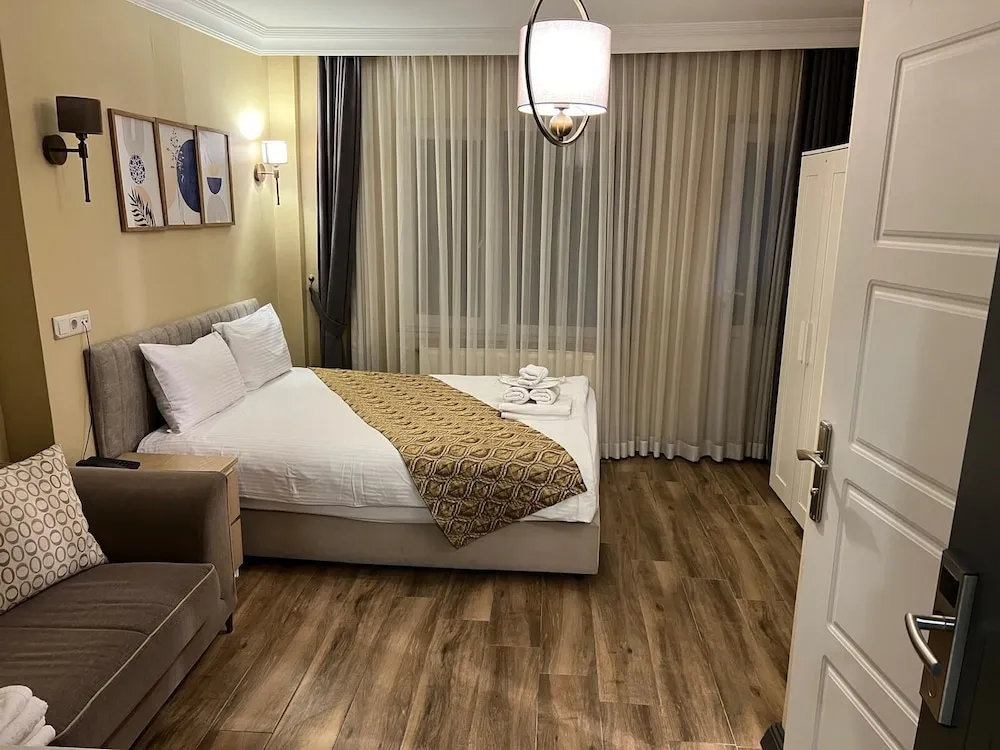 Economy Double Room - Basement Floor