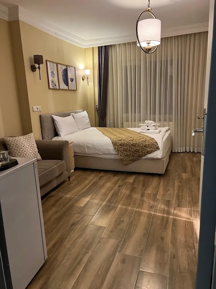Economy Double Room - Basement Floor