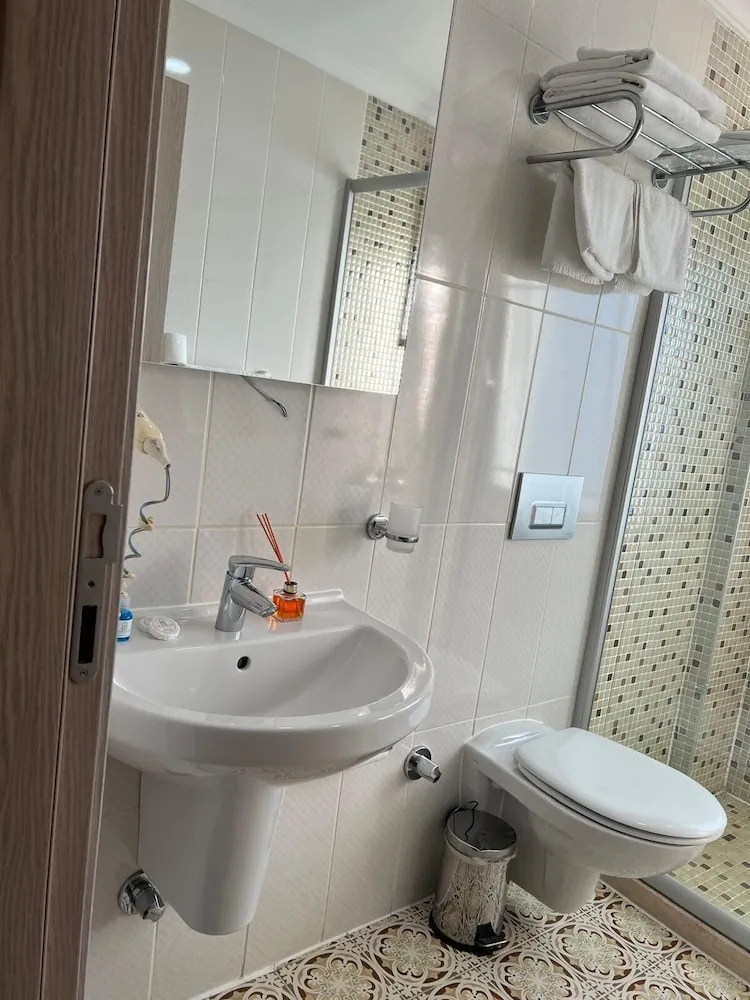 Economy İki Ayrı Yataklı Oda, 2 Tek Kişilik Yatak