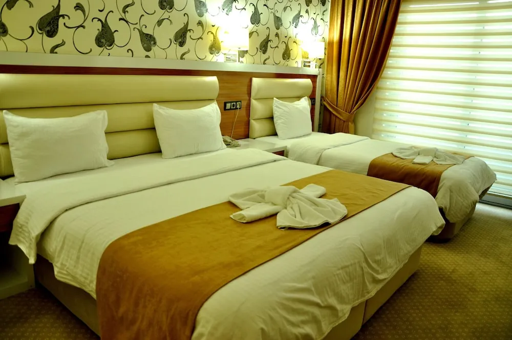 Standard Üç Kişilik Oda