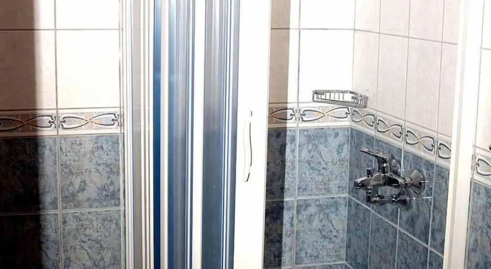 Standard Oda, Sigara İçilmez, Havuz Manzaralı