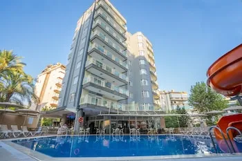 Carmen Suite Hotel
