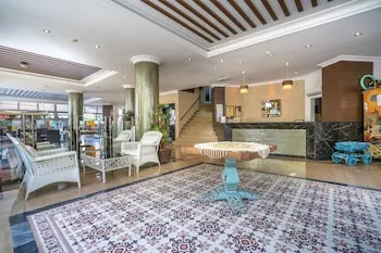 Carmen Suite Hotel