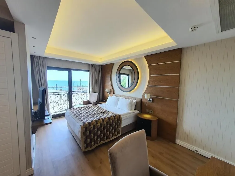 Deluxe Tek Büyük Yataklı Oda, Deniz Manzaralı