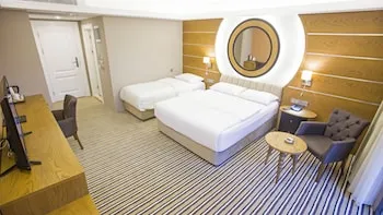 Aktug Hotel