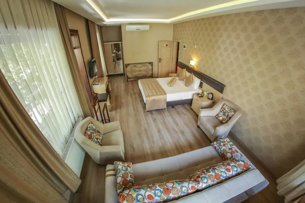 Ferhatin Sirin Odasi Suit