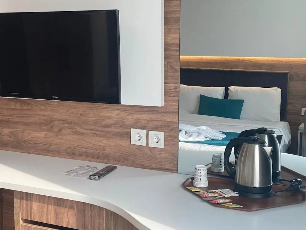 Tek Büyük veya İki Ayrı Yataklı Oda, Şehir Manzaralı