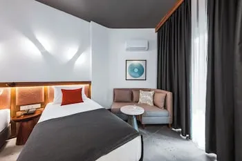 Villa Sunflower Beach Hotel