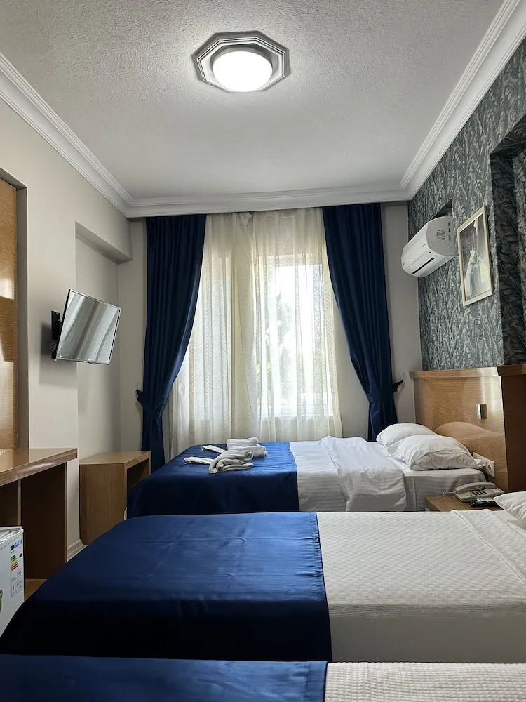 Standard Dört Kişilik Oda