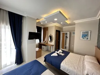Serenity Suit Hotel