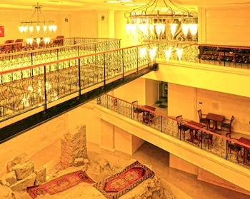 Safa Royal Museum Hotel