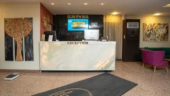 Golden Siyav Hotel