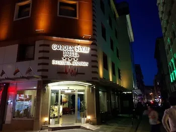 Golden Siyav Hotel