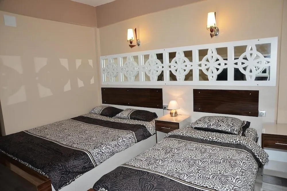 Deluxe Üç Kişilik Oda