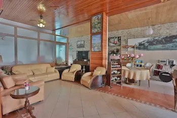 Gallion Hotel