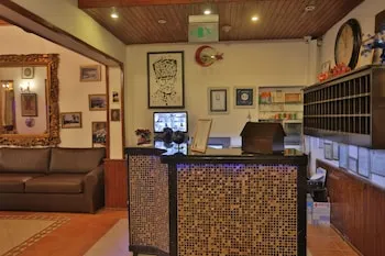 Gallion Hotel