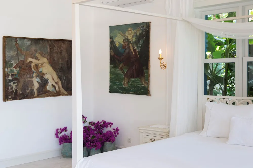 Mediterranean Romance Mansion (Yali)