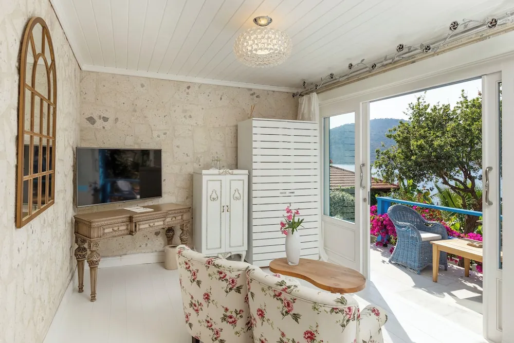 Luxury Haus (Bambu)