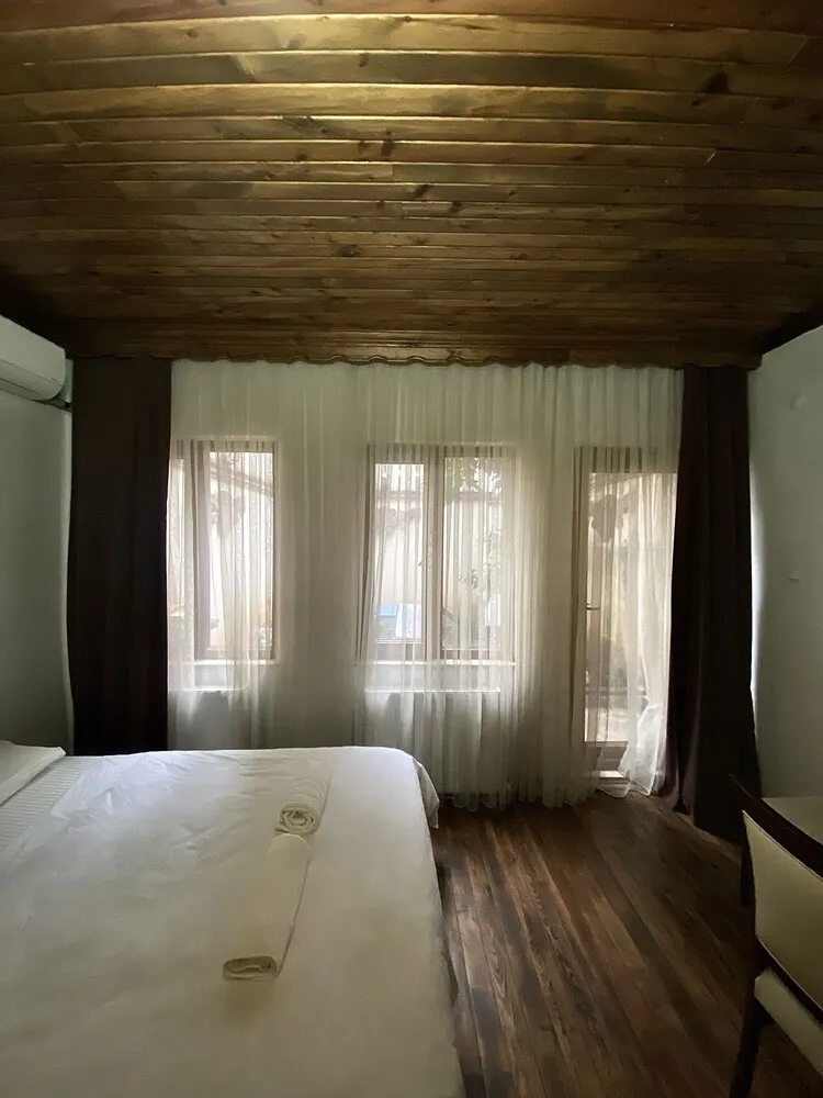 Deluxe Üç Kişilik Oda