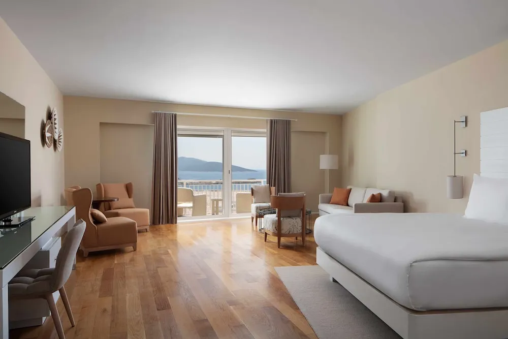 Grand Deluxe Room, Sea View