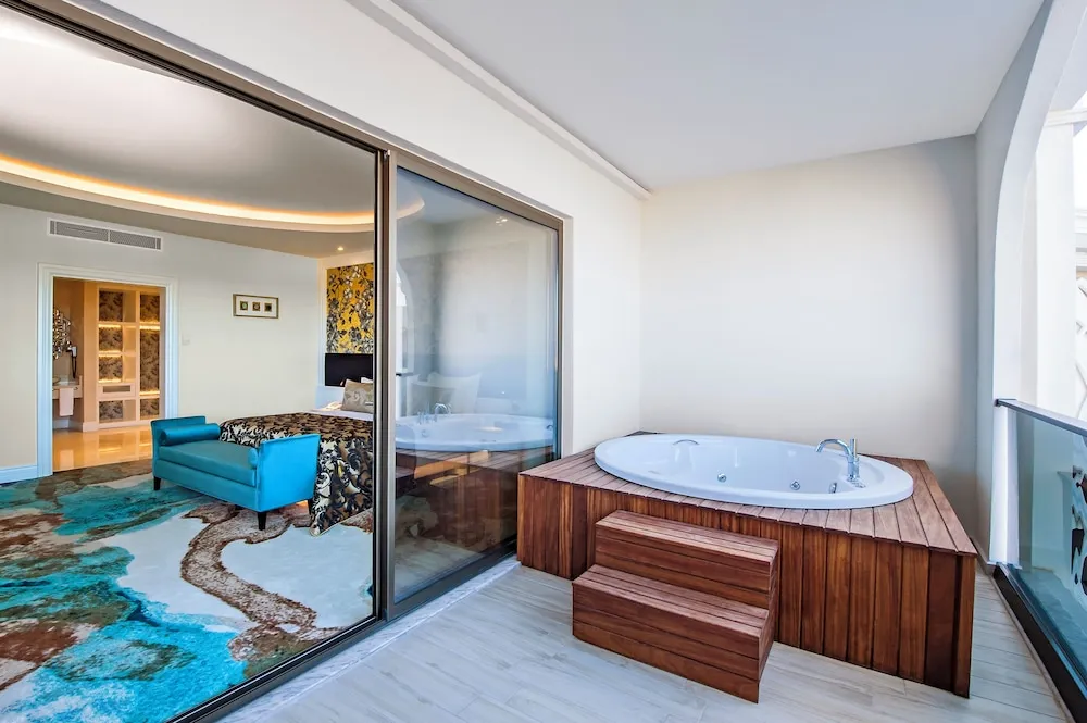 King Suite