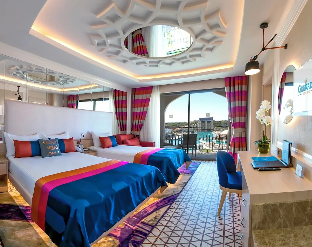 Standard Triple Room with Land View