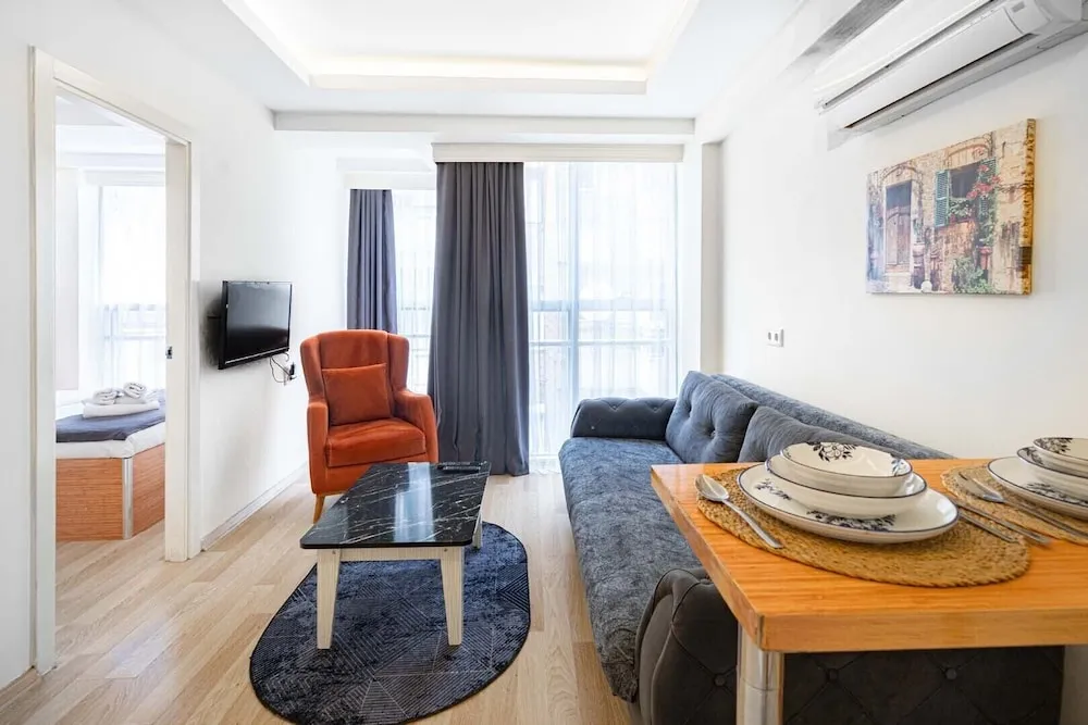 Elite Room, 1 Double Bed with Sofa bed, Bathtub, Kitchenette