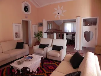 Dalyan Palace