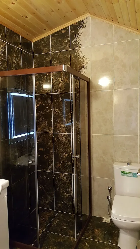 Honeymoon Oda, Dağ Manzaralı