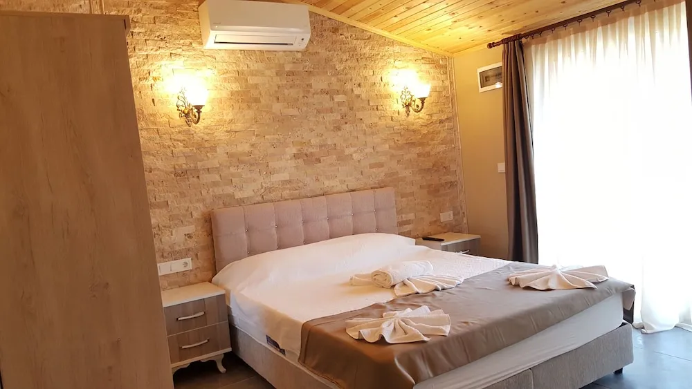 Honeymoon Oda, Dağ Manzaralı