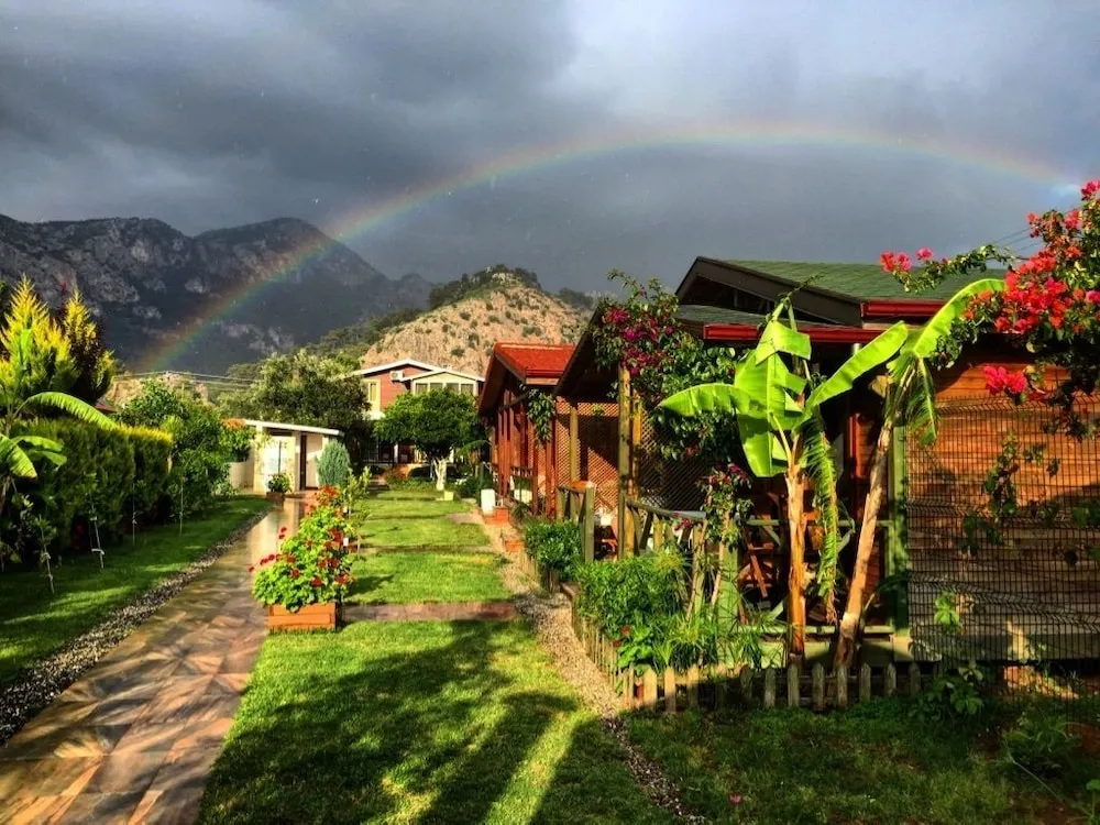 Family Bungalov, 2 Yatak Odası, Bahçe Manzaralı