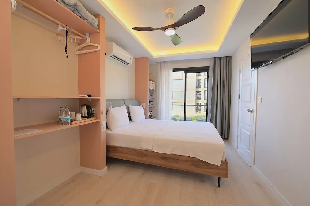 Comfort Tek Büyük Yataklı Oda, 1 Çift Kişilik Yatak, Sigara İçilmez